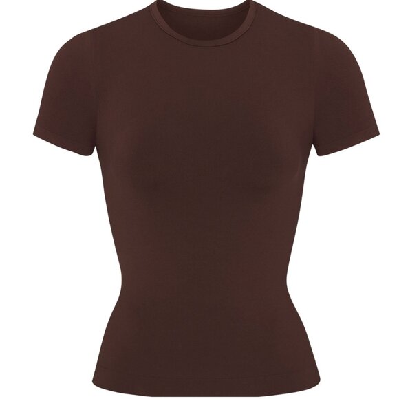 NWT • SKIMS • SOFT SMOOTHING T-SHIRT • COCOA • MEDIUM • STRETCHY • BROWN - Picture 2 of 3